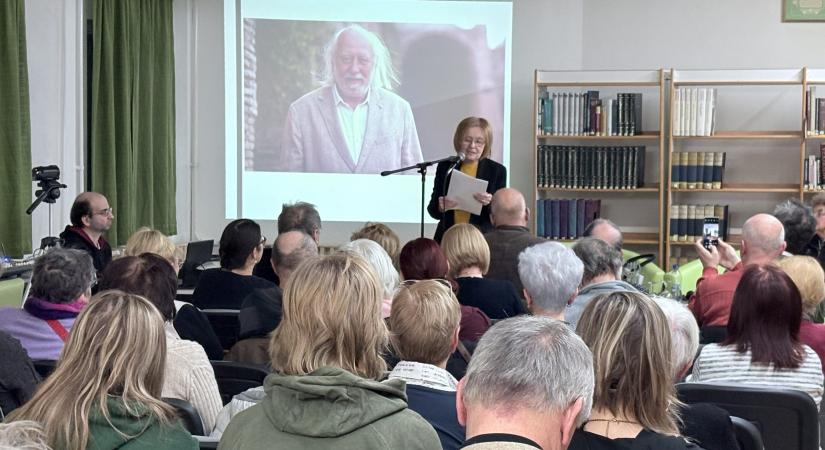 Krasznahorkai közelről