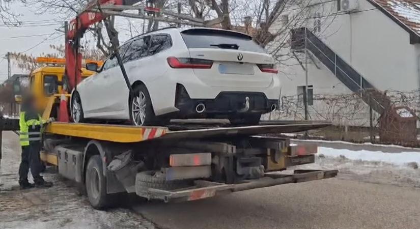 Külföldön ellopott bérautókat talált meg a rendőrség Magyarországon