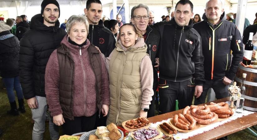 Programok a hétvégére: jön Liptai Claudia, lesz kolbásztöltés