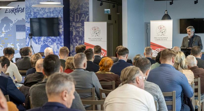 Kollektív bűnösség és földrablás – konferencia a máig élő Beneš-dekrétumokról