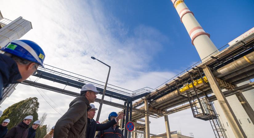 Csökken a függőség az időjárástól: energiatároló létesül az épülő Tisza Erőmű mellett