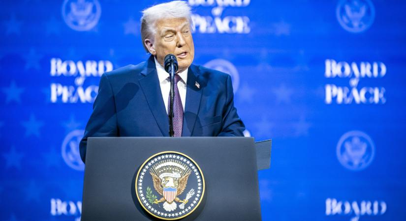 Tovább zuhant Donald Trump népszerűsége Amerikában