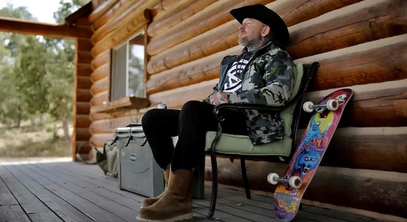 Jason Ellis – Skate or Die