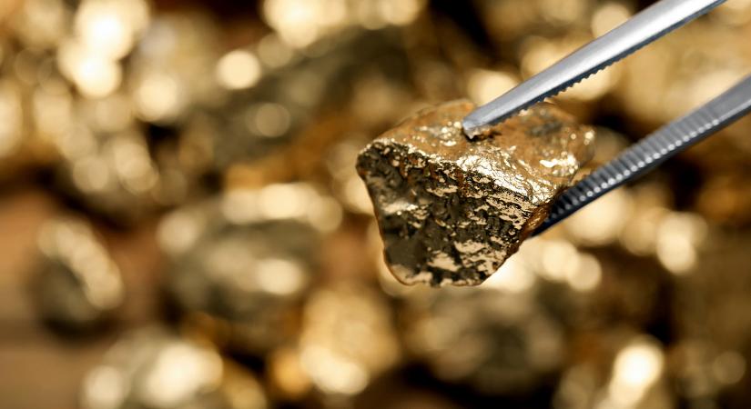 Centikre vagyunk az 5000 dolláros aranyártól