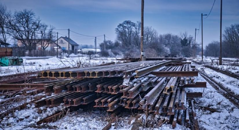 Fagy: Már biztos, hogy elcsúszott ez a MÁV-projekt