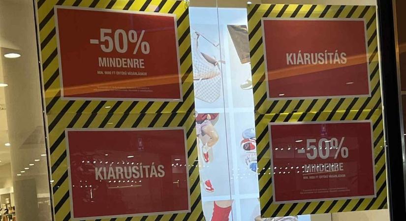 Jobb, ha tudod: átalakítják a győri Árkád egyik legnagyobb üzletét