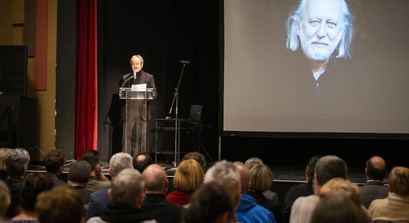 „Az ellenállás melankóliájának szinte az összes fontos helyszíne Gyulán van”