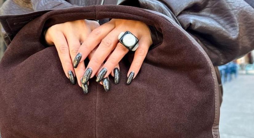 A kaviár körmökért rajong most minden nő - Biztos, hogy nem látsz ma ennél gyönyörűbb manikűrtrendet