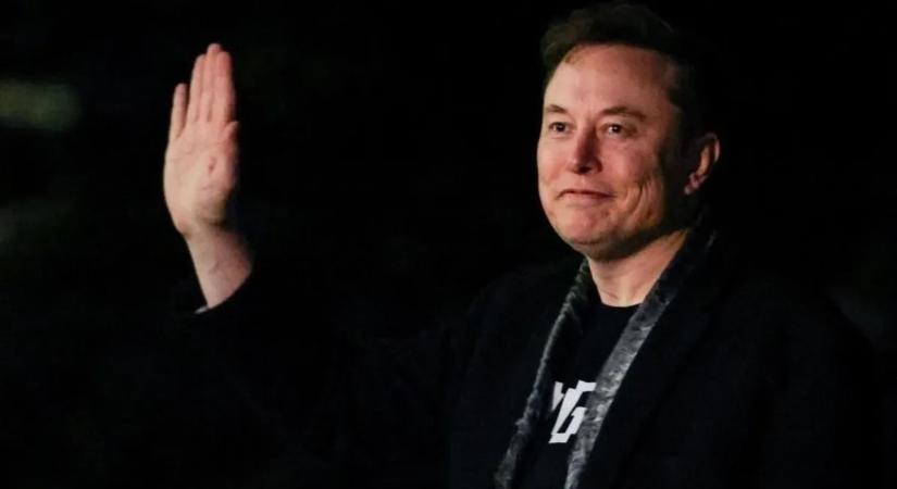 Elon Musk bevallotta, hogy földönkívüli