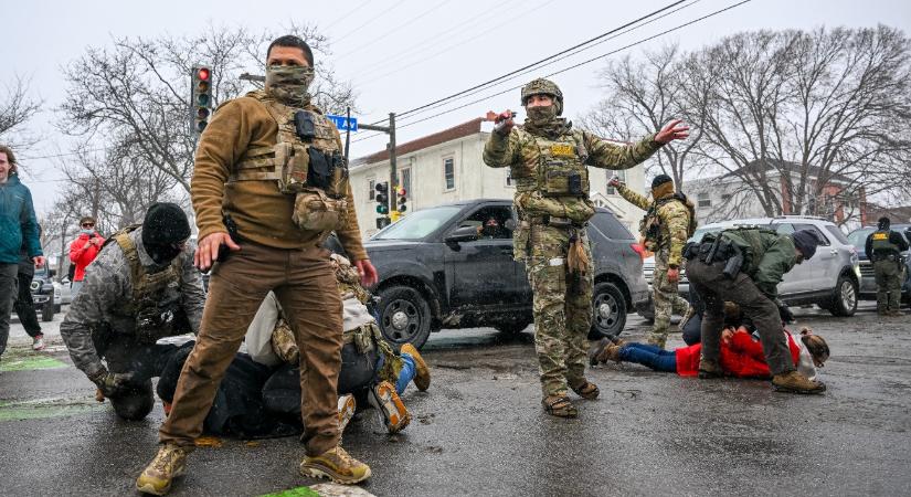 Már négy gyereket is őrizetbe vett az ICE Minneapolisban