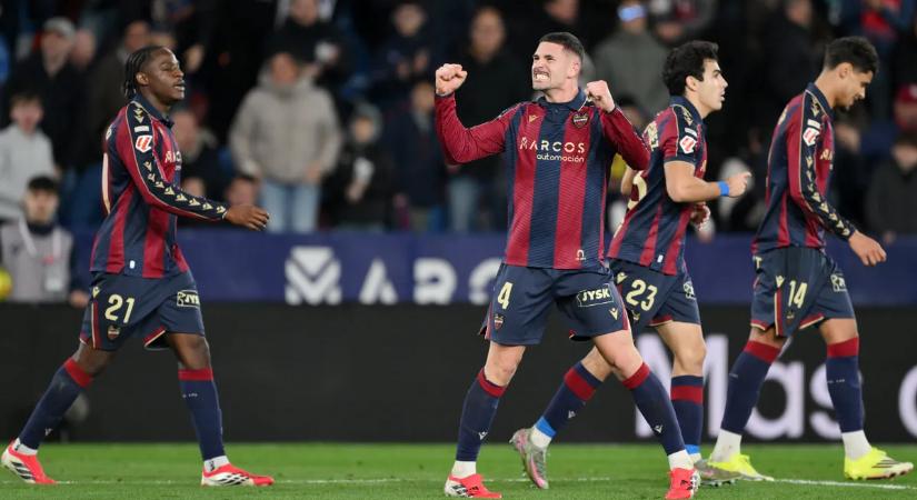 Ollózós góllal egyenlített az Elche a hajrában, a Levante mégis megszerezte első hazai győzelmét