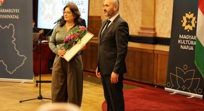 Miniszteri elismerést vehetett át a Hevesi Művelődési és Közgyűjteményi Központ vezetője