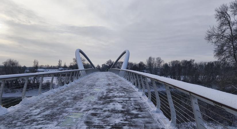 Enyhít szorításán a fagy és többfelé várható csapadék a hétvégén