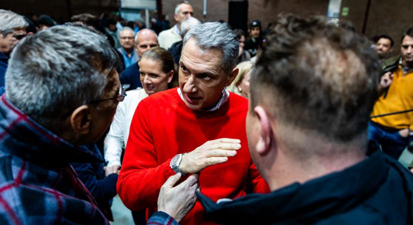 Lázár János szerint árad a pornó a Tiszából