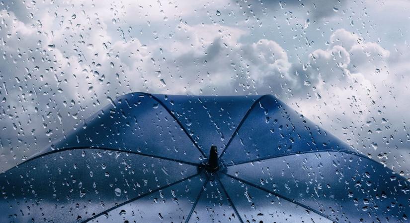 Itt az enyhülés: pluszfokokat mérhetünk csapadékkal