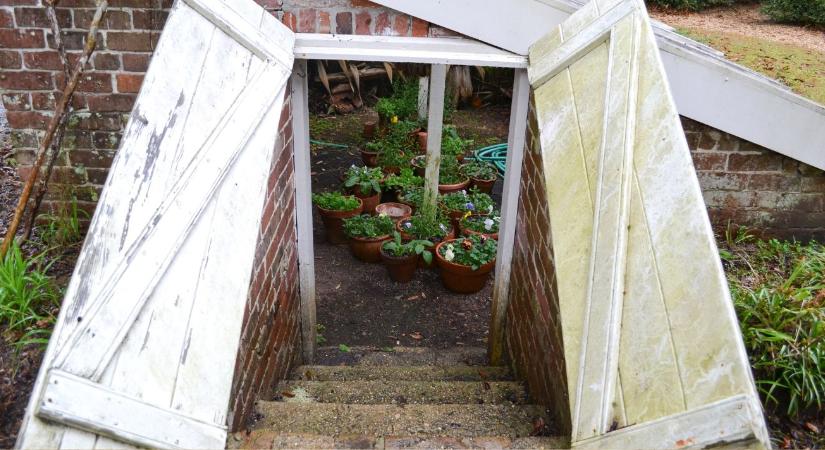 Télen is kertészkednél? A süllyesztett üvegház megoldást kínál