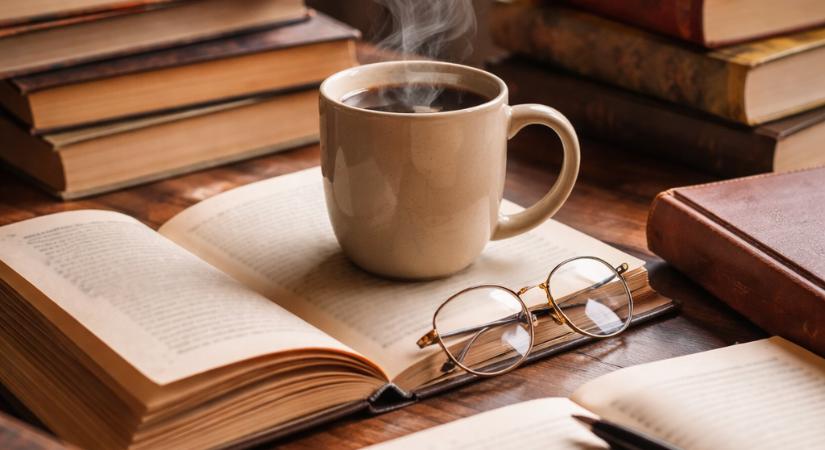 Kiállítás előadás, kötetbemutató a Bródy Sándor Könyvtár kínálatában