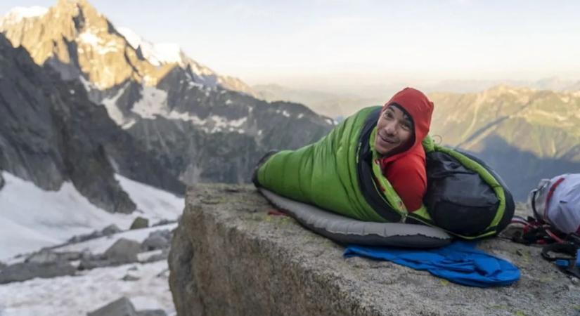 Élő adásban, kötél nélkül mászhat fel a világ egyik legmagasabb épületére az Oscar-díjas film szereplője