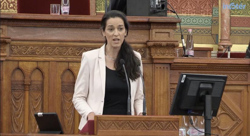 Magyar Péter leigazolta a magyar Gázladyt