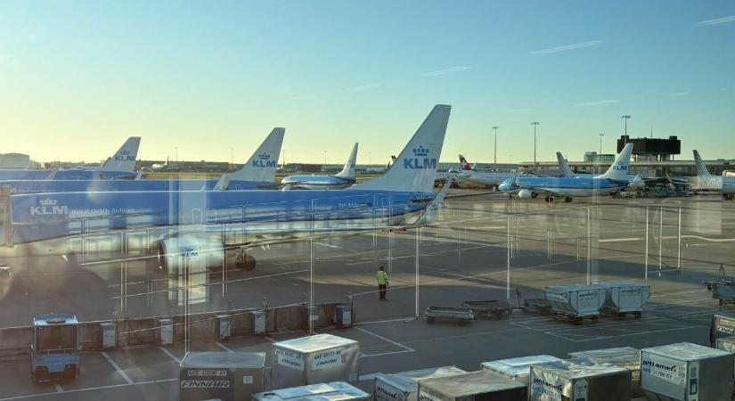 Péntek este a KLM az összes közel-keleti járatát felfüggesztette