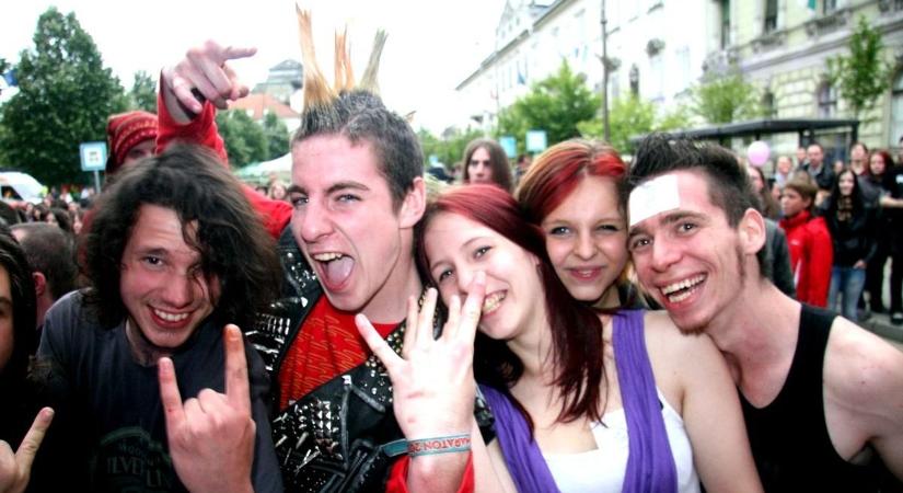 Keresd magad a képeken! – koncertek a Zalaegerszeg belvárosában 2014-ben (galéria)