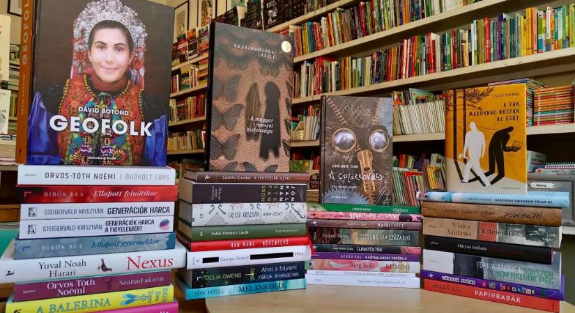Nobel-hatás és Hunyadi-láz: ezek a könyvek érdekelték 2025-ben az erdélyi magyarokat