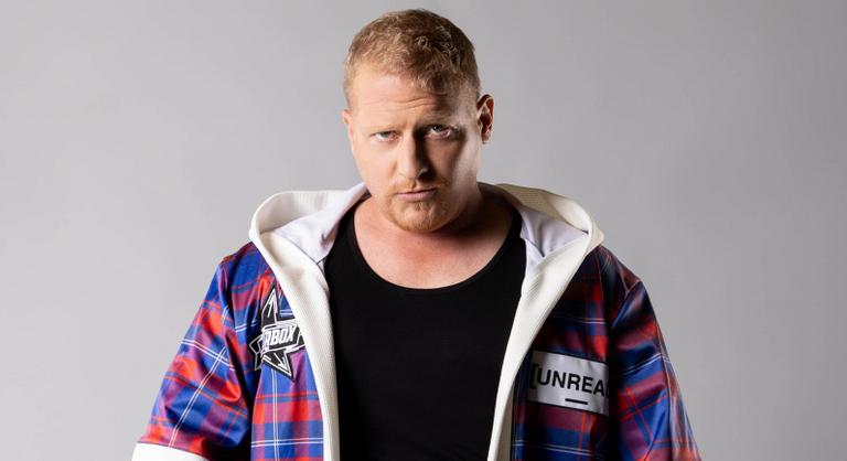 Bilincsben vitték el a rendőrök az RTL sztárját