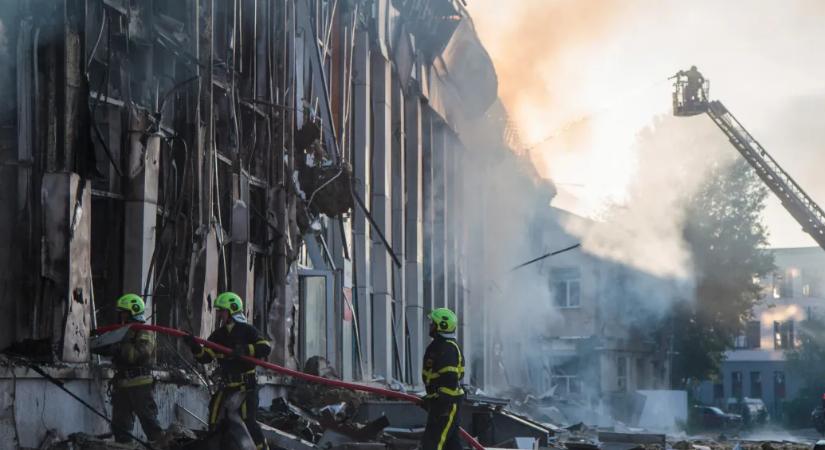 A Politico megszerezte a 800 milliárdos ukrajnai segély részleteit, és nem pont az van benne, amiről Orbán beszélt