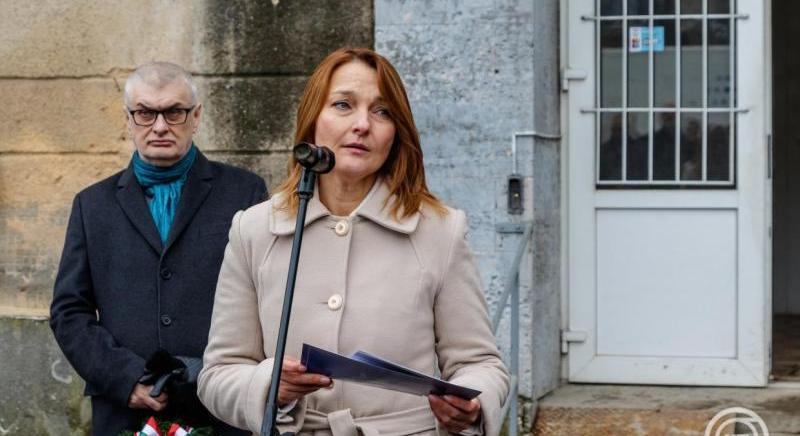 Novák Irén: kultúránk olyan belső érték, amely a szétszakítottság ellenére évszázadokon át segített a megmaradásban