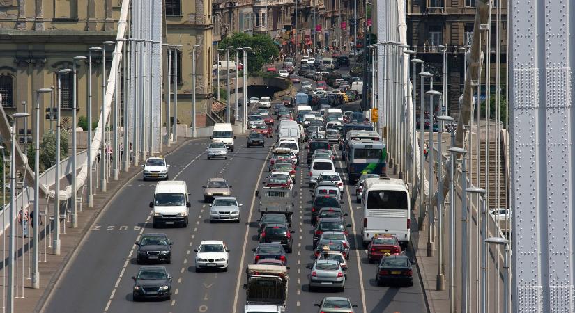 Itt az időpont, iszonyatos változás jön Magyarországon, mindenkit érint