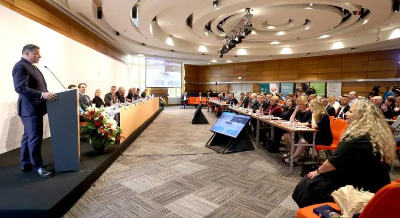 Sportpolitika: közgyűlést tartott a Magyar Olimpiai Bizottság