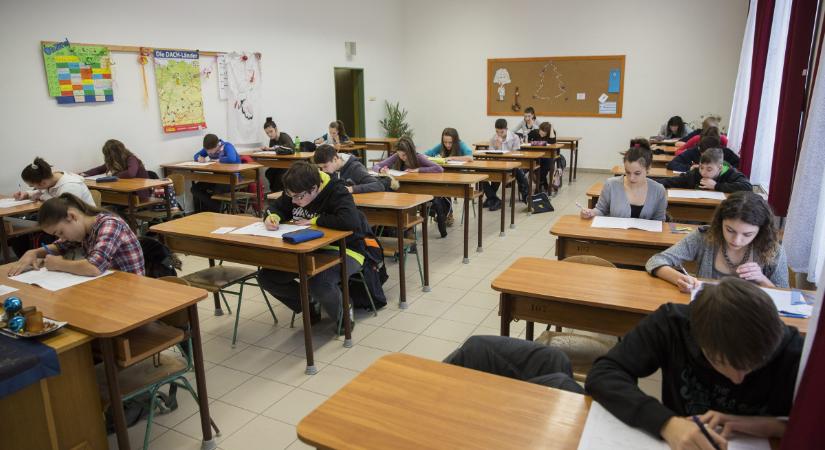 Itt vannak a mai középiskolai felvételi hivatalos megoldásai, nézze meg!