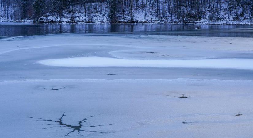 Életveszélyes a jégen tartózkodni