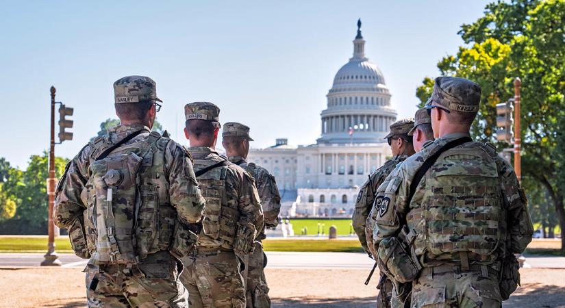 Washington azt ígéri, hogy kulcsszereplő marad a NATO-ban