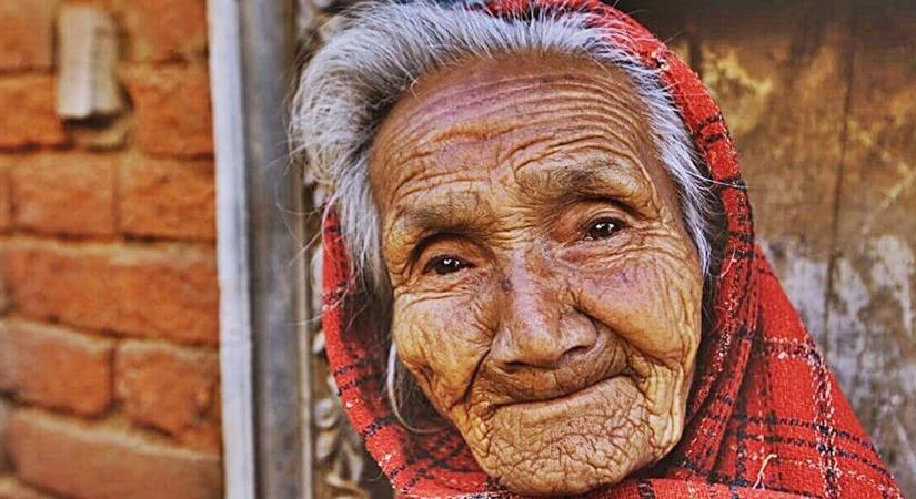 Több tízezer forint maradhat a zsebben: 5 kedvezmény, amit sok nyugdíjas elfelejt igénybe venni 2026-ban