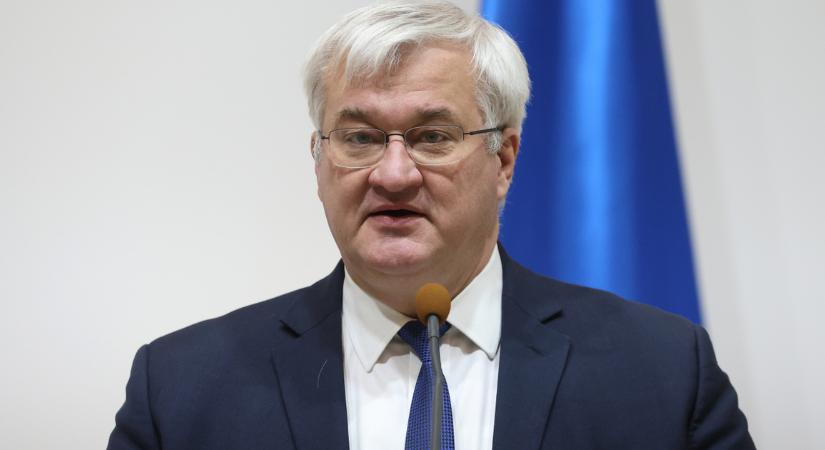 Az ukrán külügyminiszter Hitler csatlósához hasonlította Orbán Viktort, Szijjártó Péter azonnal reagált