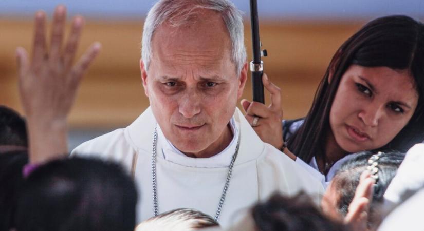 A pápa a mesterséges intelligencia veszélyeire figyelmeztet