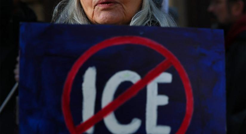 Robbanásközeli hangulat Amerikában: az ICE razziái már nem tesznek különbséget állampolgár és bevándorló között
