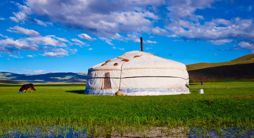Így éltek a régiek - ma is kényelmes otthon a jurta