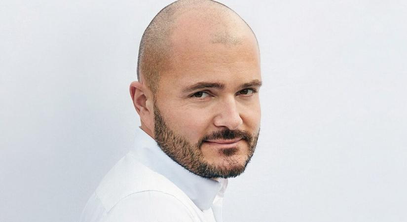 Ukrajnának szállít lőszert, megduplázódott a vagyona és a hadiipar leggazdagabbja lett a cseh kereskedő