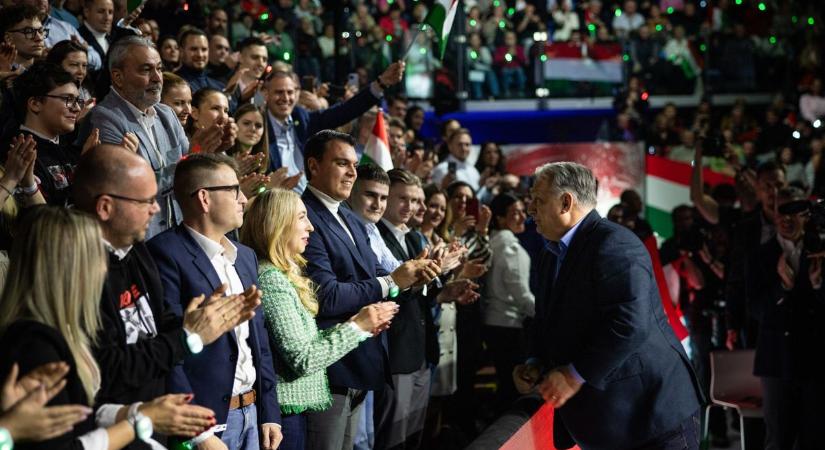 Válaszolt a kaposváriak kérdéseire Orbán Viktor