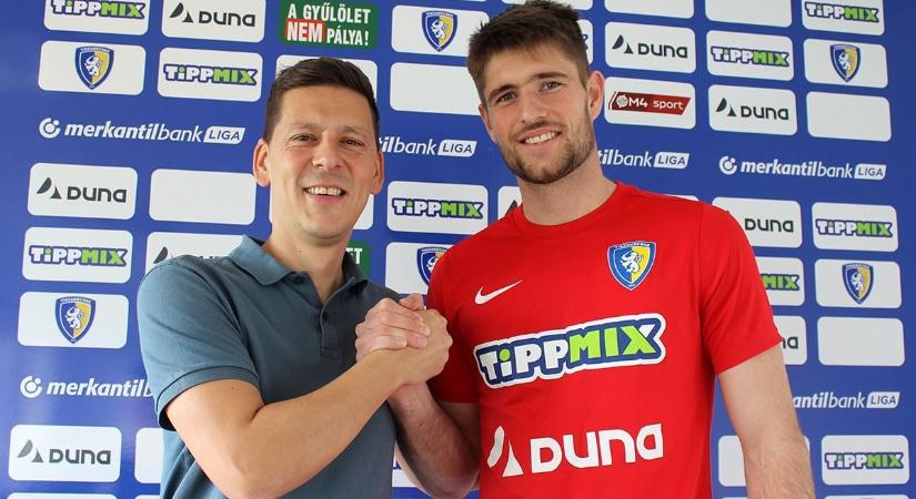 Kiss Ágoston újra a Tiszakécskei LC játékosa lett
