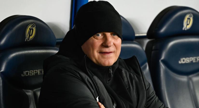 Bognár György bevette a csapatával Felcsútot, és a tabella élére állt a Paks!