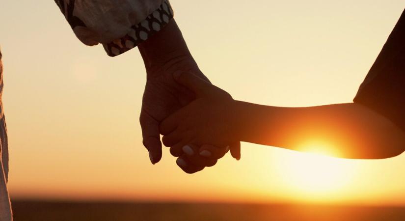 Ez a kisfiú naponta csak 2 gramm fehérjét ehet egy ritka genetikai betegség miatt