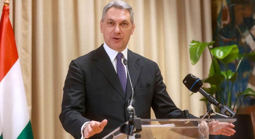 Most, hogy mindenki jól kiszirénázta magát Lázár János mondata miatt, jöhetnek a konkrétumok: mégis mi az alternatív elképzelés?