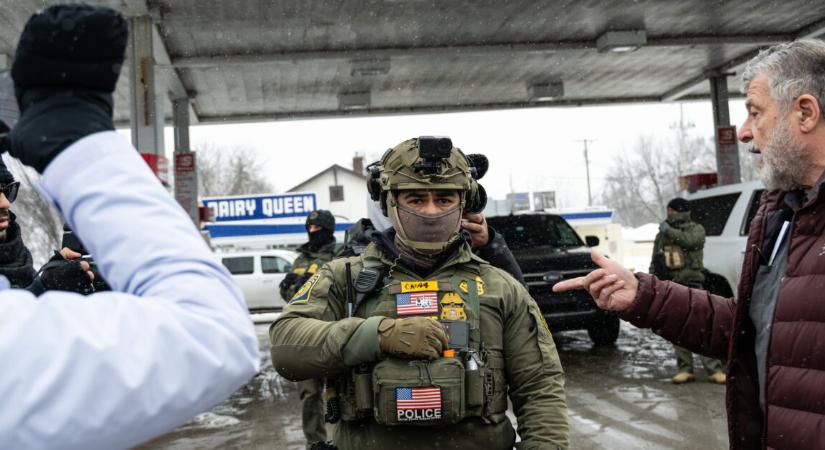 Kitört a botrány az USA-ban – azonnali hatállyal felszólították az elnököt