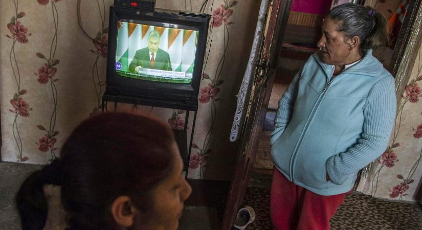 És akkor Orbán Viktor hóna alá csapott radiátorral bizonygatja, hogy nem élünk rosszabbul mint négy éve