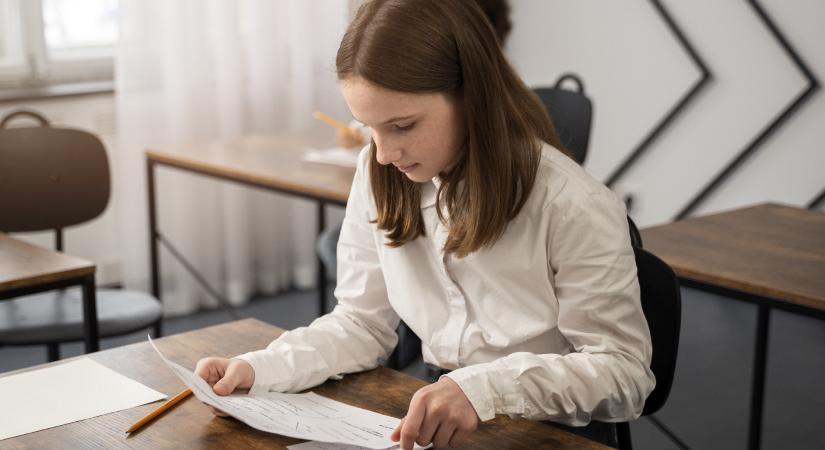 Középiskolai felvételi 2026: mutatjuk a hivatalos javítási útmutatókat