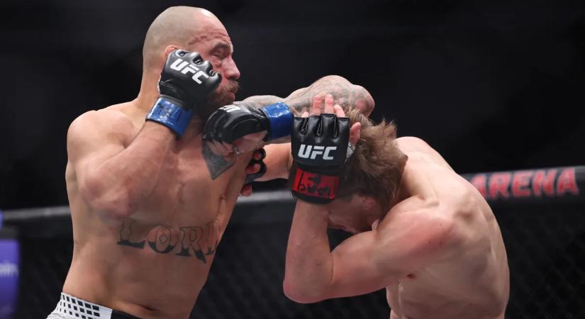 Olyan történt a hajnali UFC-gálán, hogy arra mindenki felkapta a fejét – videó