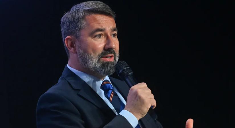 Hidvéghi Balázs: A kormány átvállalja a hideg miatti extraköltséget a családoktól